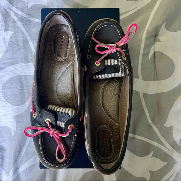 Pink and Blue Sperrys - Picture 2 of 5